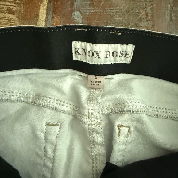 Knox Rose Leopard Jeans - Picture 4 of 6